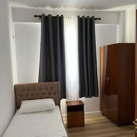 Sm Apartment Shkoder
